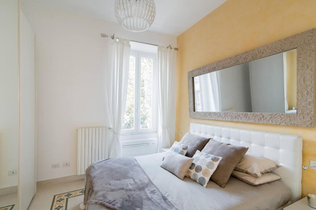 Brightful Boutique In The Heart Of Trastevere Rome