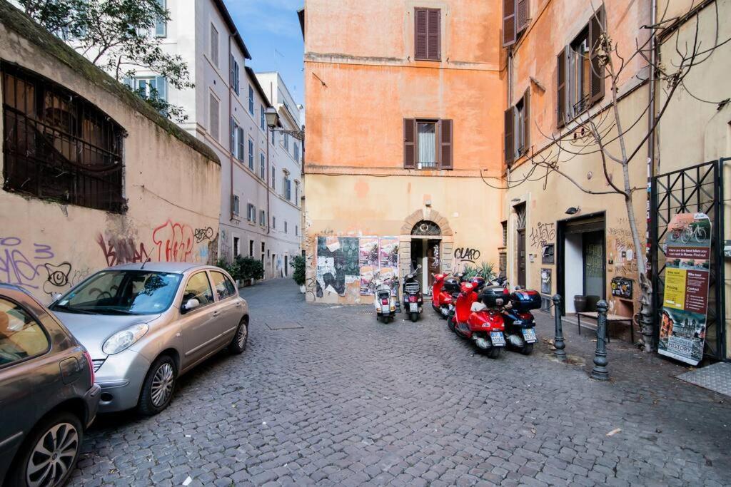 Brightful Boutique In The Heart Of Trastevere Apartment *